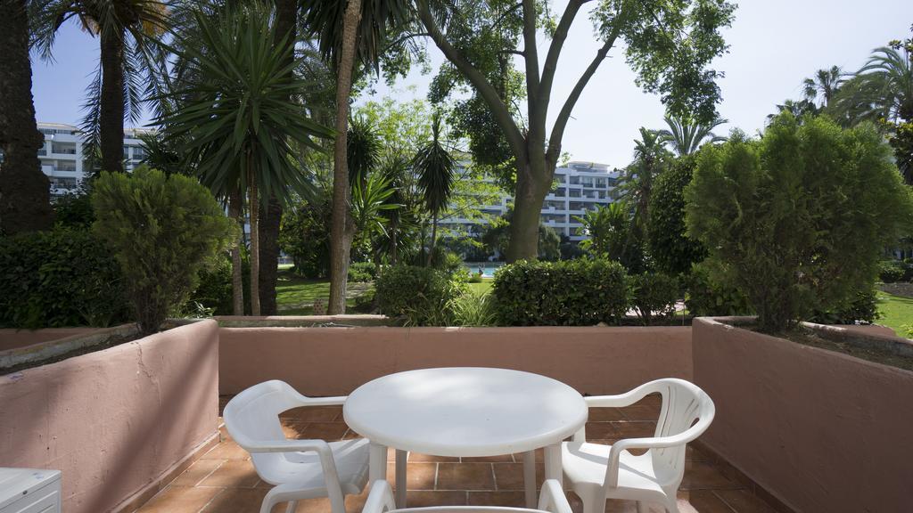 Club Jardines Del Puerto Marbella Exterior foto