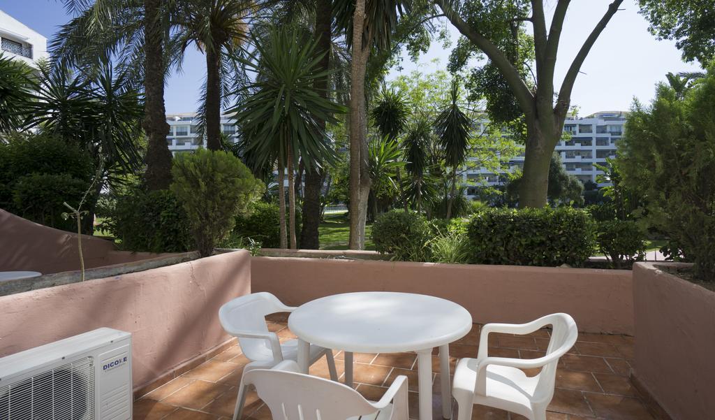 Club Jardines Del Puerto Marbella Exterior foto