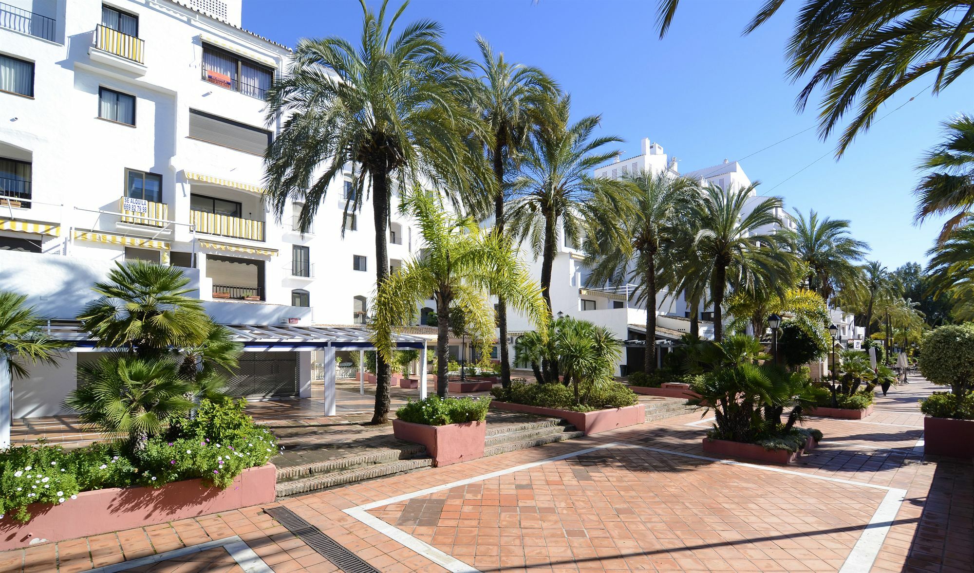 Club Jardines Del Puerto Marbella Exterior foto