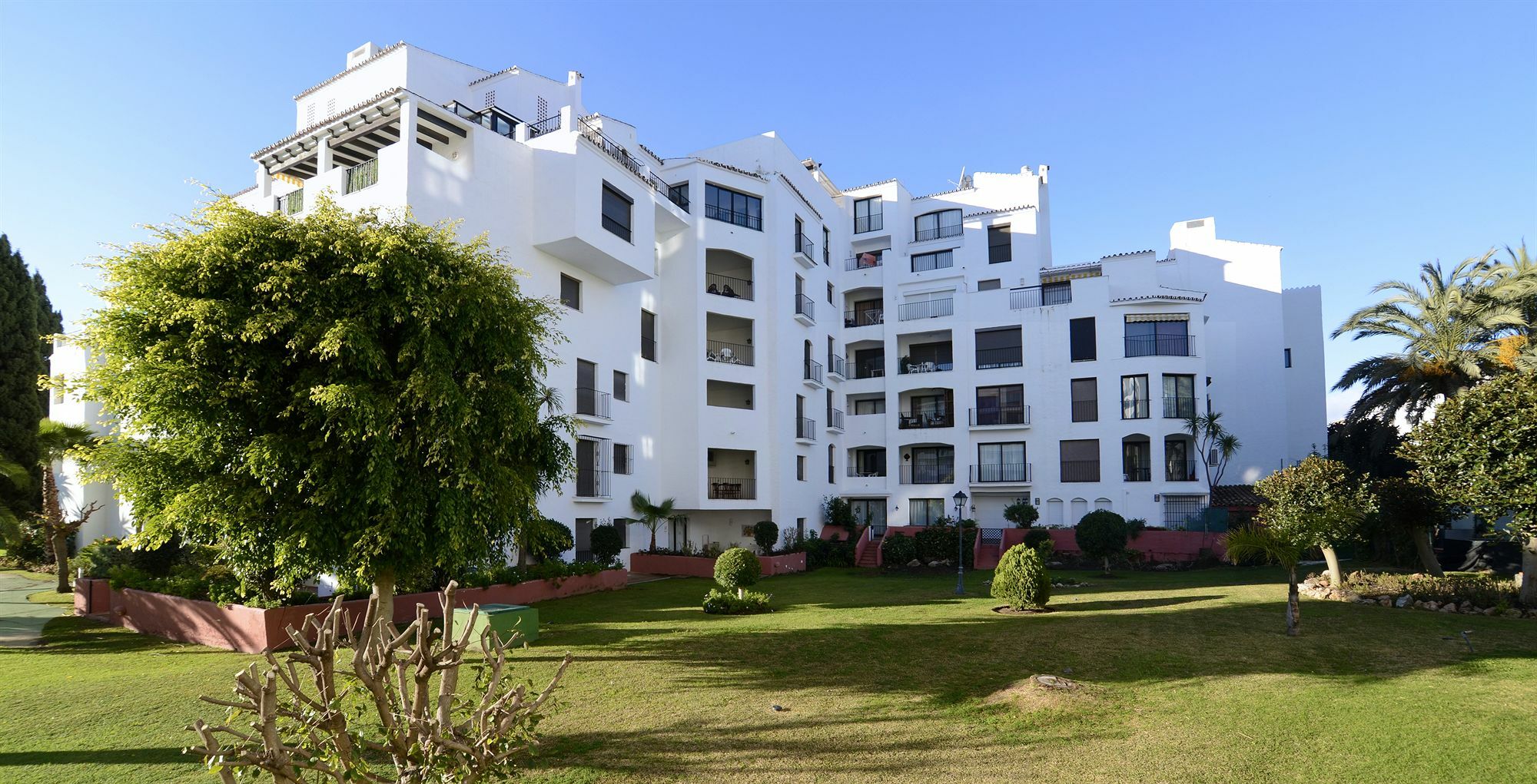 Club Jardines Del Puerto Marbella Exterior foto